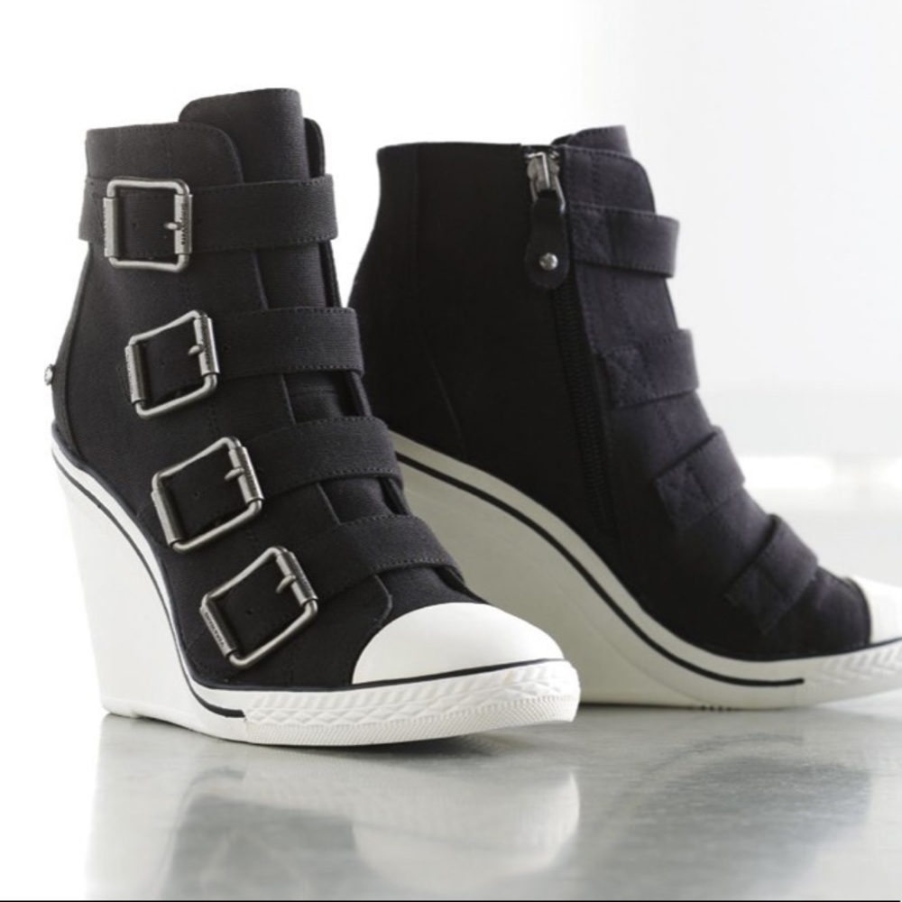 Vera Wang Sneaker Wedges